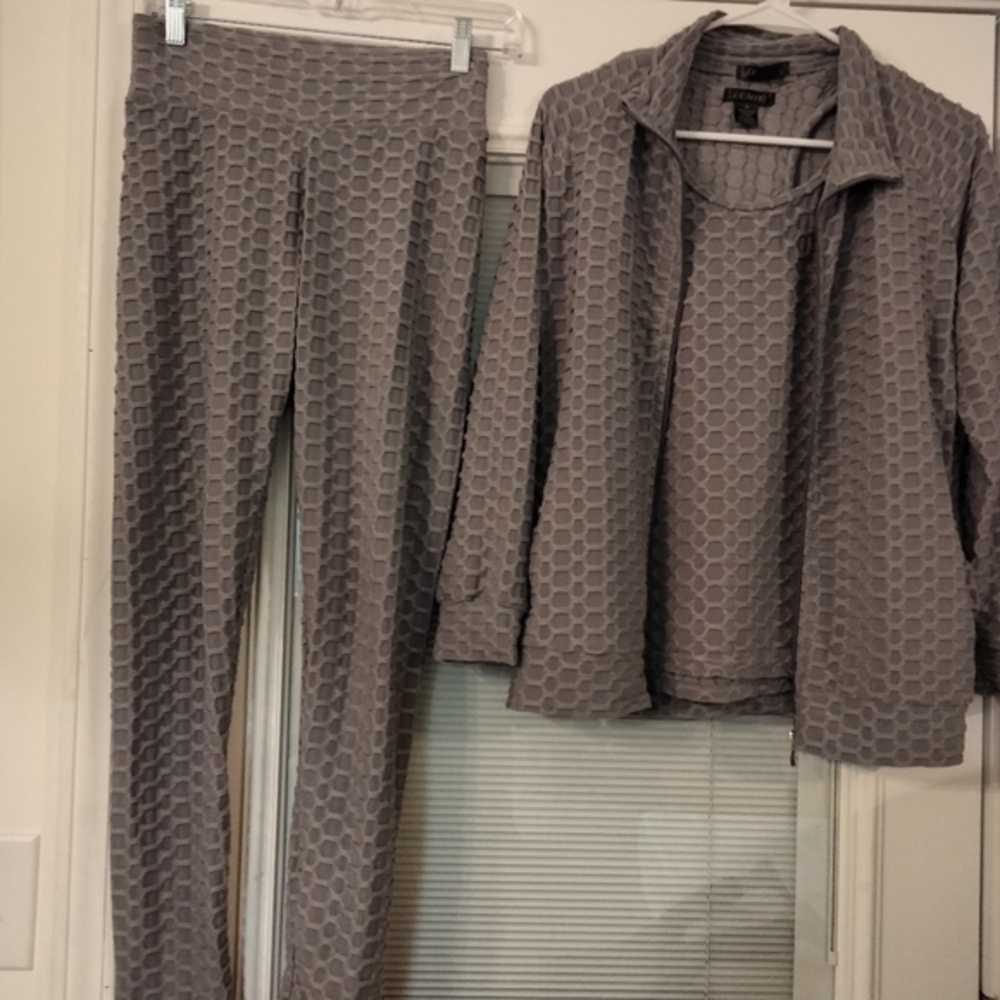 Three-Piece Set For Girls (Juniors)